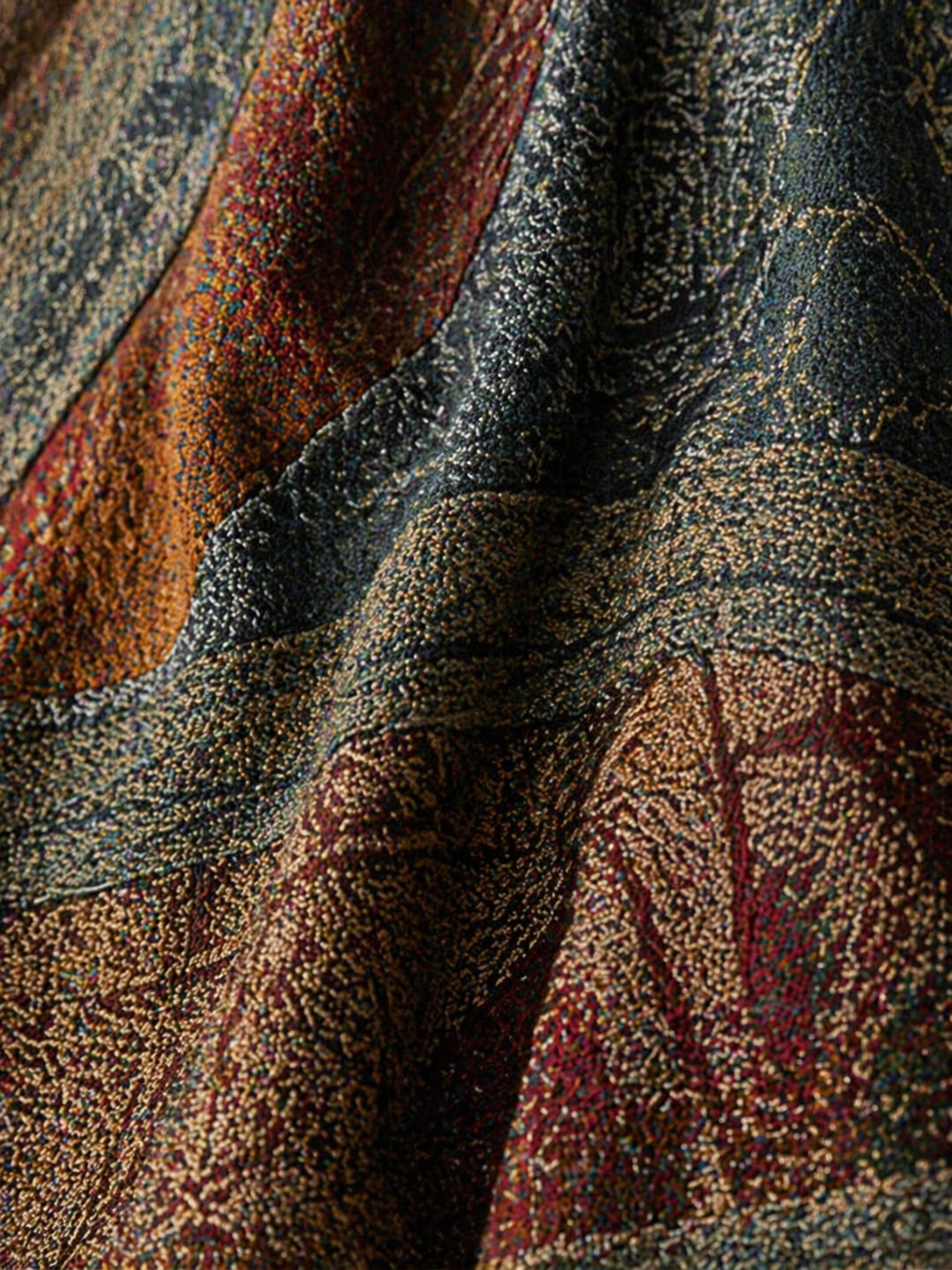 Abito lungo con stampa etnica e spacco alto - Isa